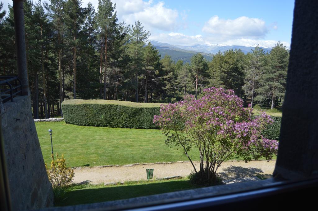 Parador De Gredos Navarredonda de Gredos Eksteriør bilde