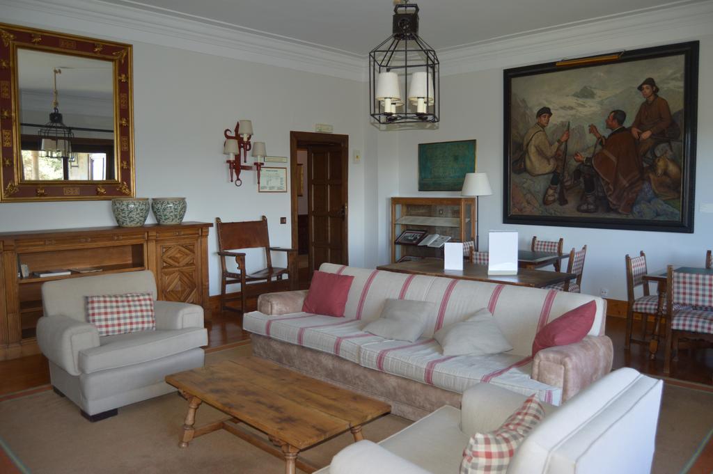 Parador De Gredos Navarredonda de Gredos Eksteriør bilde